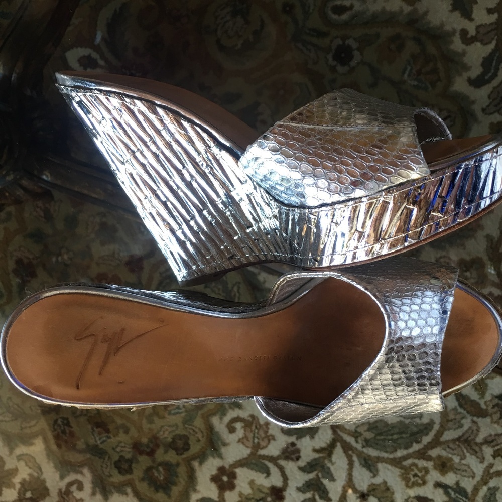 Giuseppe zanotti design